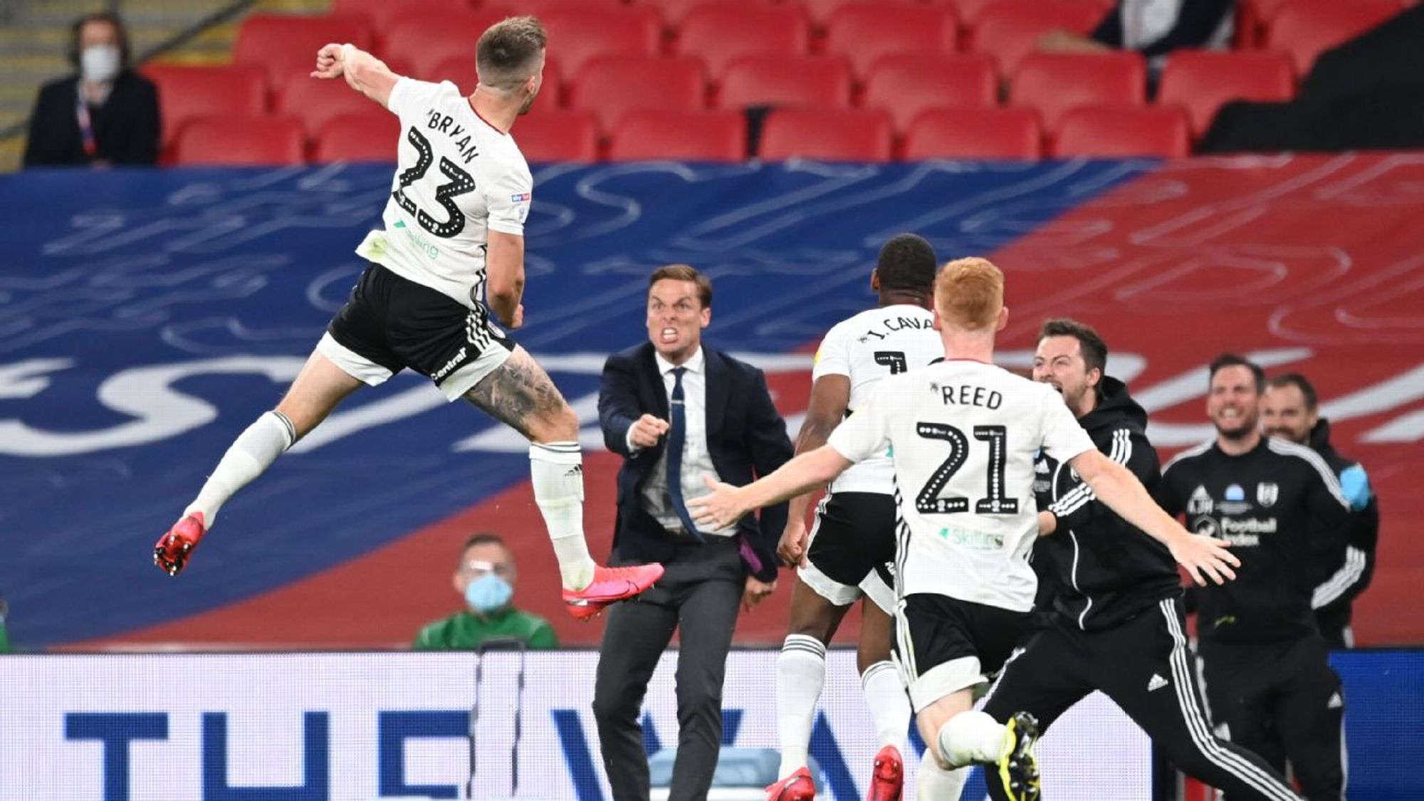 凯恩带领球 凯恩带领球