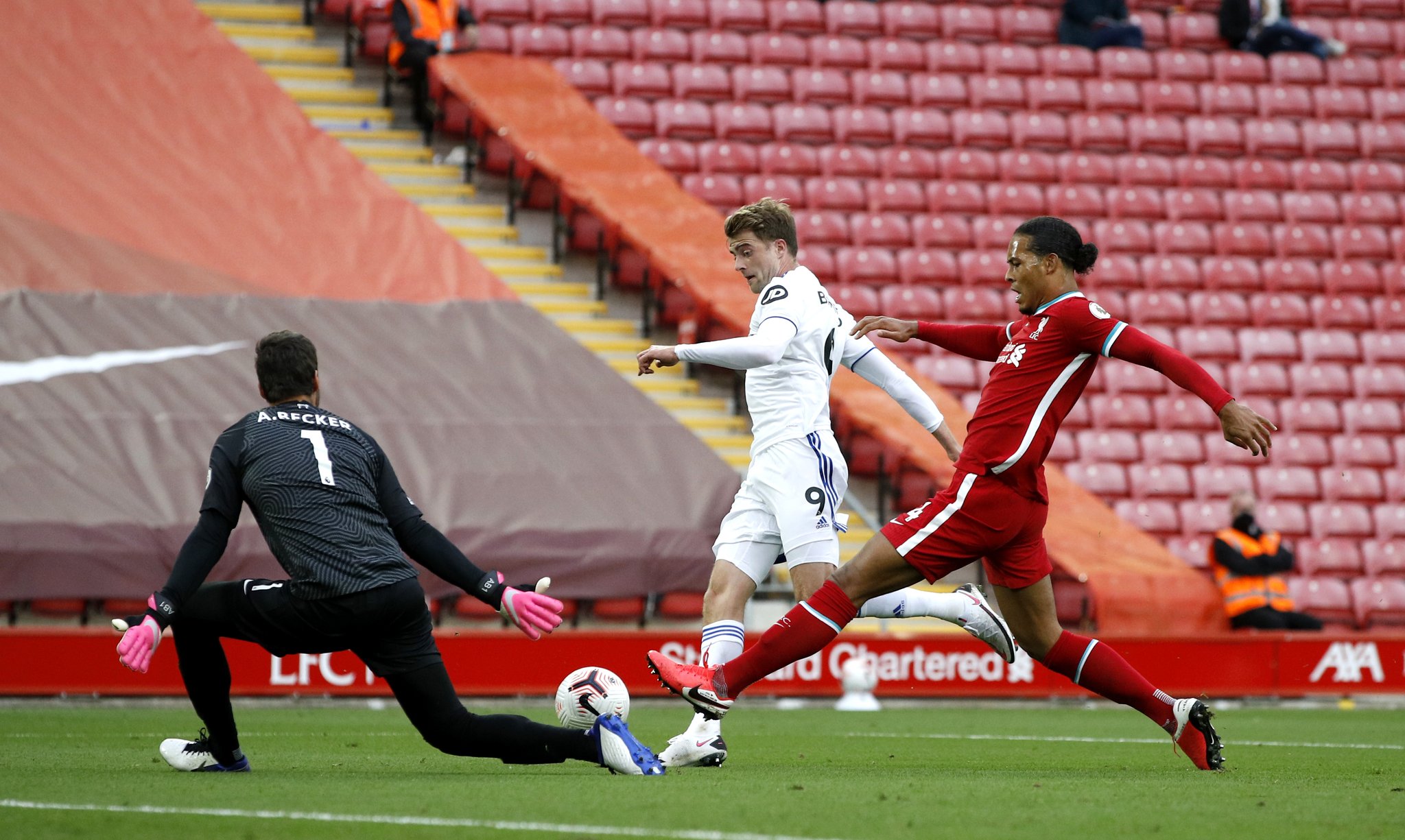 的球场表现 的球场表现